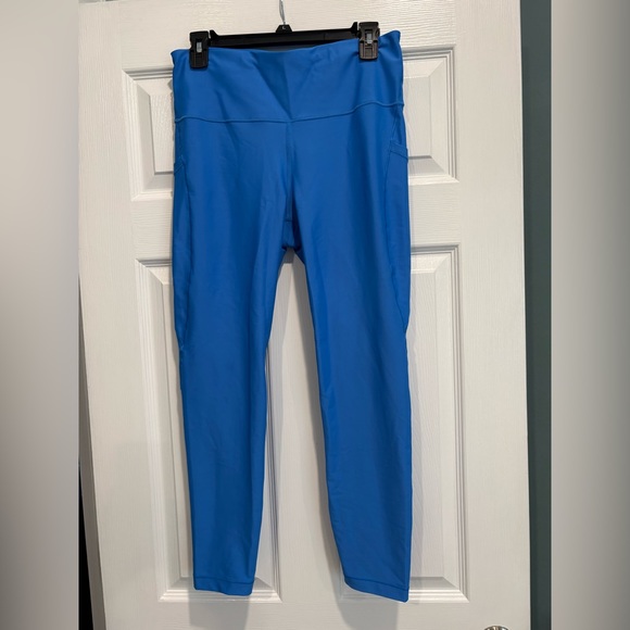 Athleta Internal Stash 7/8 Leggings, size large in the color Breaker (blue) - Picture 2 of 6